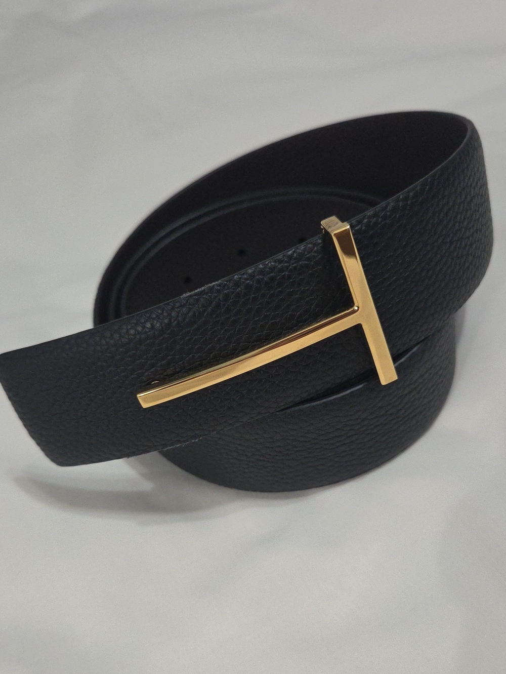 Tom Ford Black Leather Belt Gold T Accent Buckle 100cm